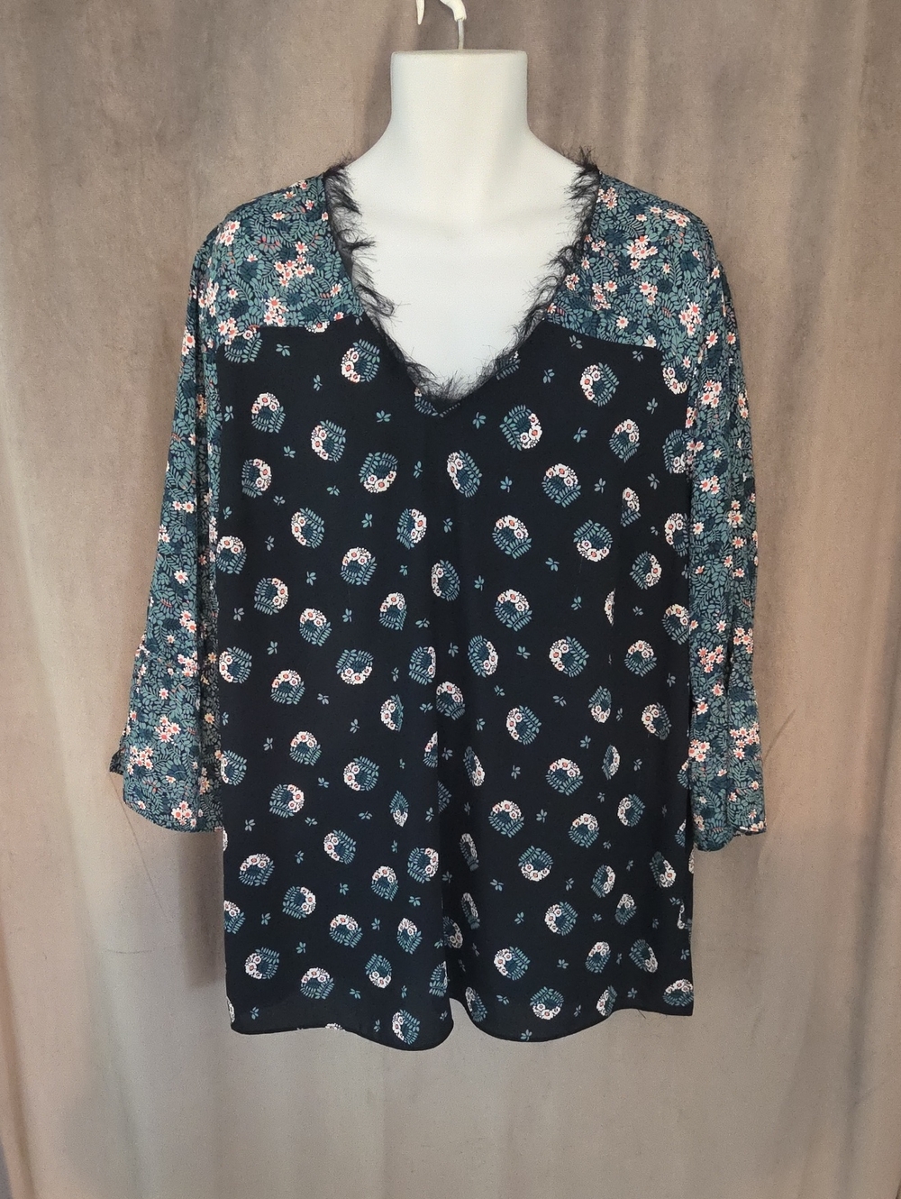 Joe Fresh 2X Black & Teal Mixed-Print Blouse